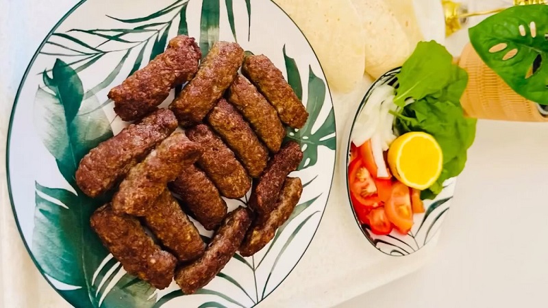 الكفته المحمره